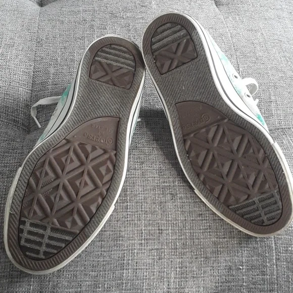 Converse, women size 6 - Picture 2 of 4